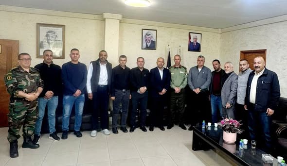 صالح يزور مديرية الاستخبارات العسكرية في المحافظة