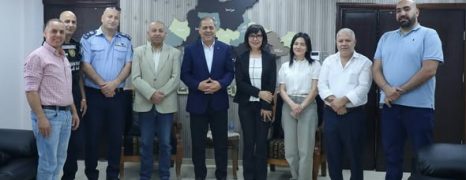 المحافظ طقاطقة يلتقي وفداً من وزارة السياحة والآثار ويبحث سبل تطوير القطاع السياحي في سلفيت