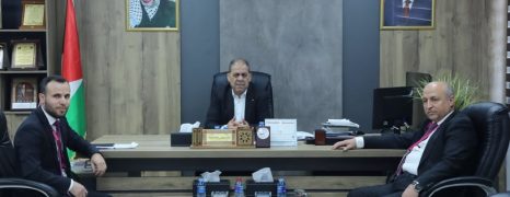 المحافظ طقاطقة يلتقي مدير بنك فلسطين في سلفيت