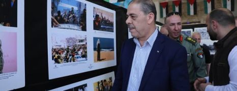 محافظ سلفيت طقاطقة يفتتح معرض صور “النكبة في عيون طلبة فلسطين” في الذكرى الـ 78 للنكبة