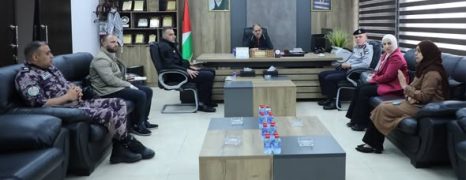 محافظ سلفيت يبحث مع مدير الدفاع المدني عددا من القضايا